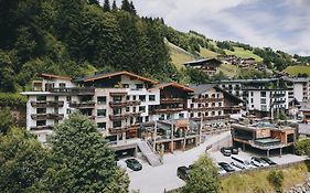 Thomsn Central Hotel & Appartements